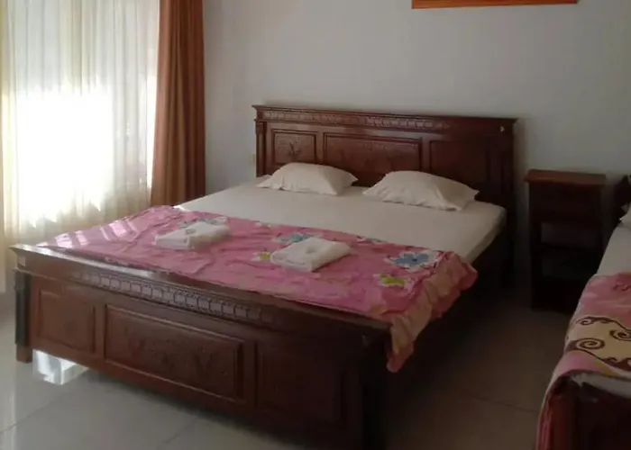 Puri Karimunjawa Redpartner