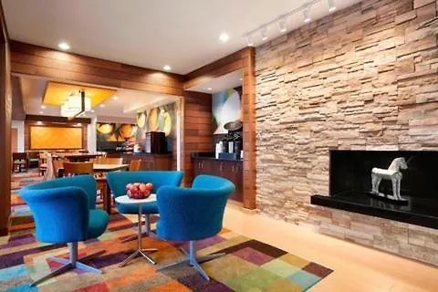 Fairfield Inn&Suites Lansing West