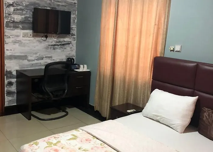 Royal Kamak Hotel