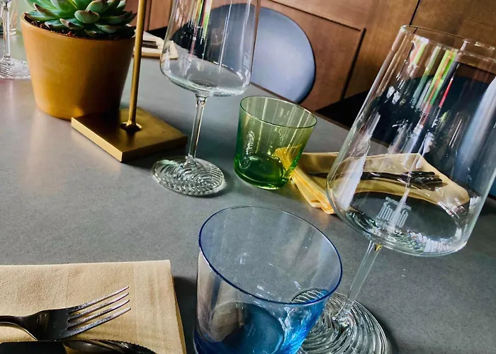 Das SinGold Hotel mit Highspeed WLAN und digitalem Schlüssel Email Adresse erforderlich