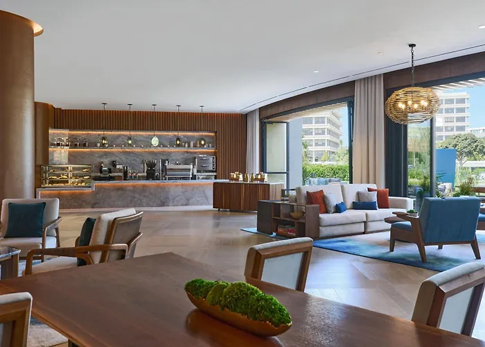 Vea Newport Beach, A Marriott Resort & Spa