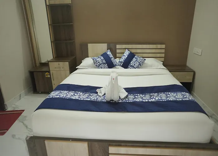 Luxe Hotel - Rooms & Villas Wayanad