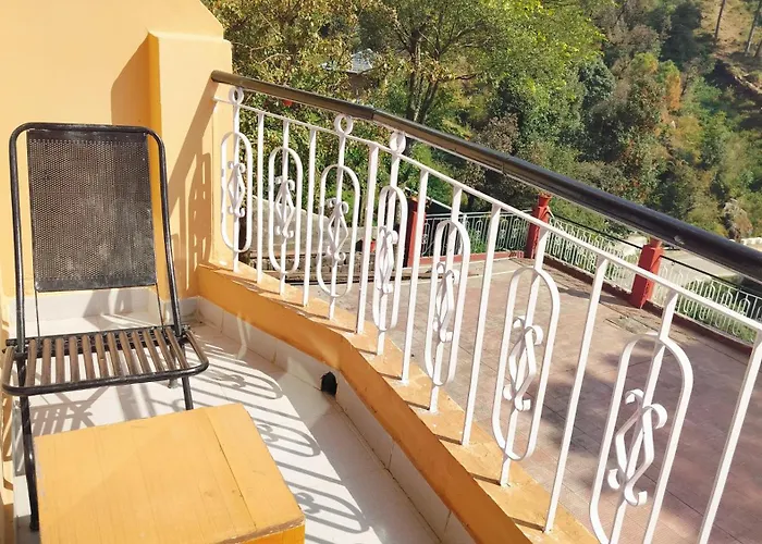 Hotel Chaitanya Inn