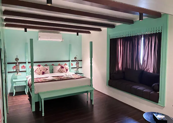 Hotel Green Rooms, Vintage Luxury Near Dal Lake