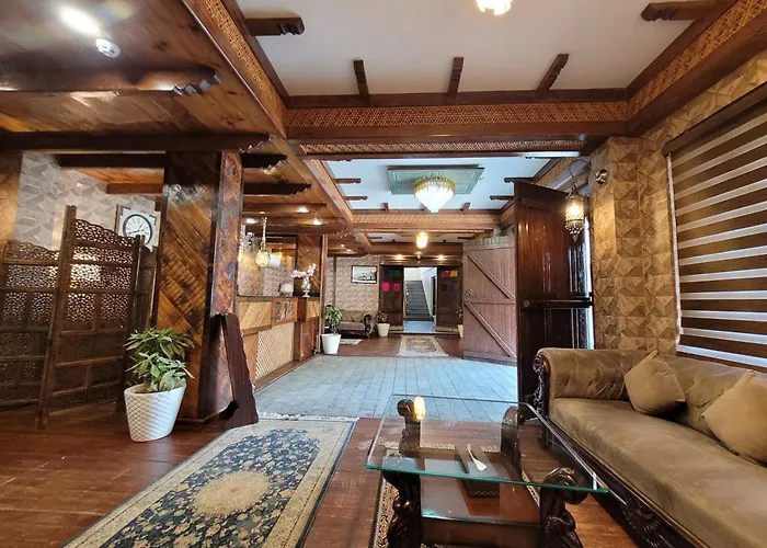 Hotel Green Rooms, Vintage Luxury Near Dal Lake