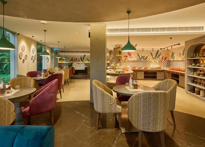 Flora Airport Hotel And Convention Centre Kochi
