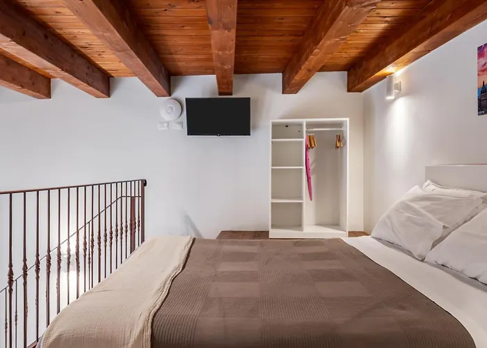 Open Sicily Homes - Near The Central Train Station