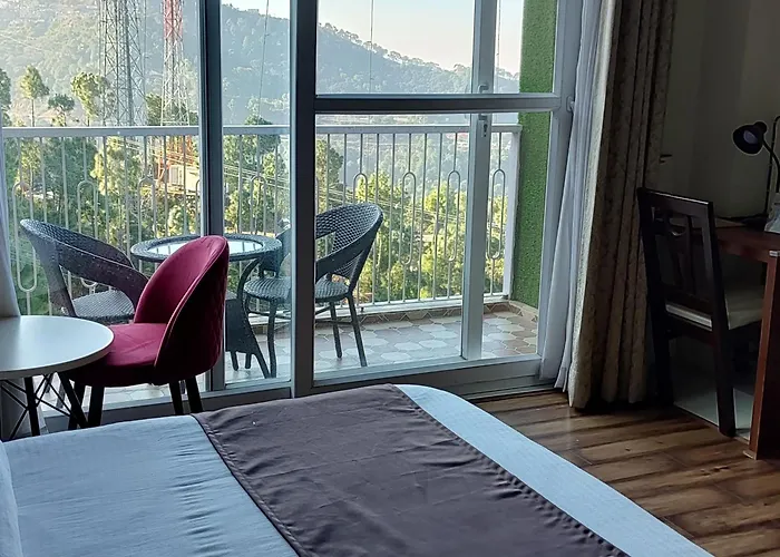 Hotel Le Halcyon Kasauli