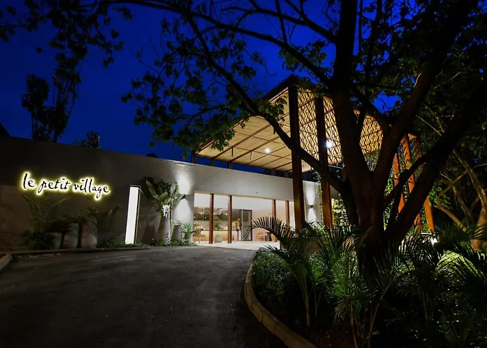 Le Petit Village Boutique Hotel & Spa