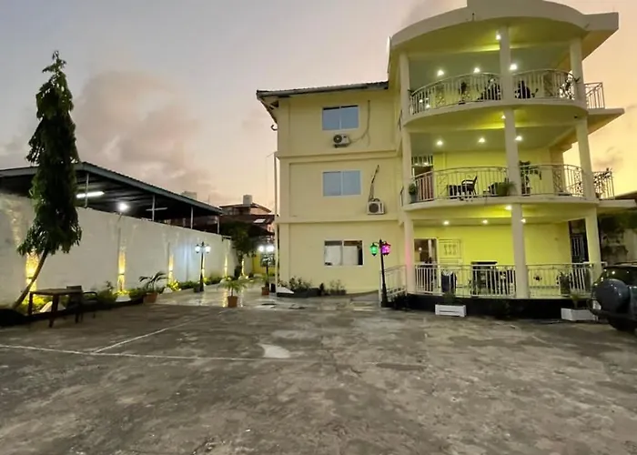 Sky Inn Hotel