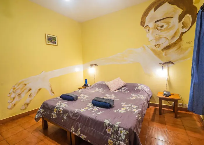 Chrissie'S Hotel