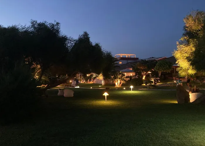 Cala Rosa Club Hotel