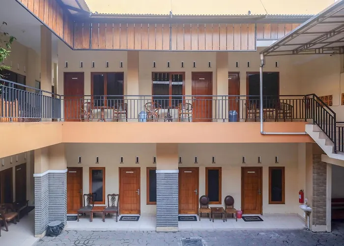 Urbanview Syariah Wisma Wongso Borobudur