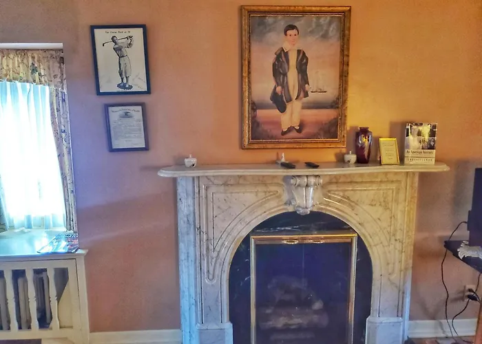 Montague Inn Bed & Breakfast
