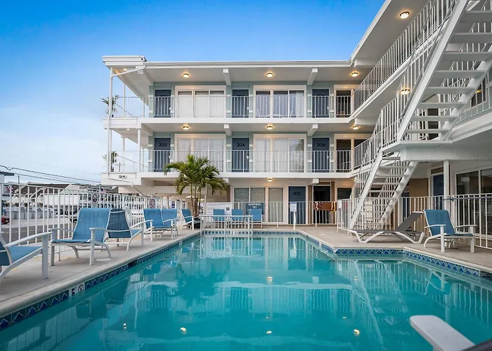 Harbor Light Family Resort