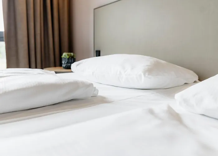 i - PARK Hotel Klingholz