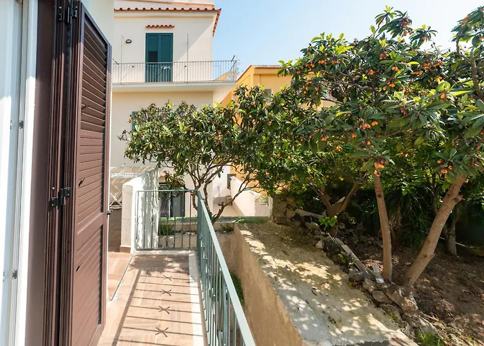 Villa Dei Sogni - Aparthotel Ischia Ponte