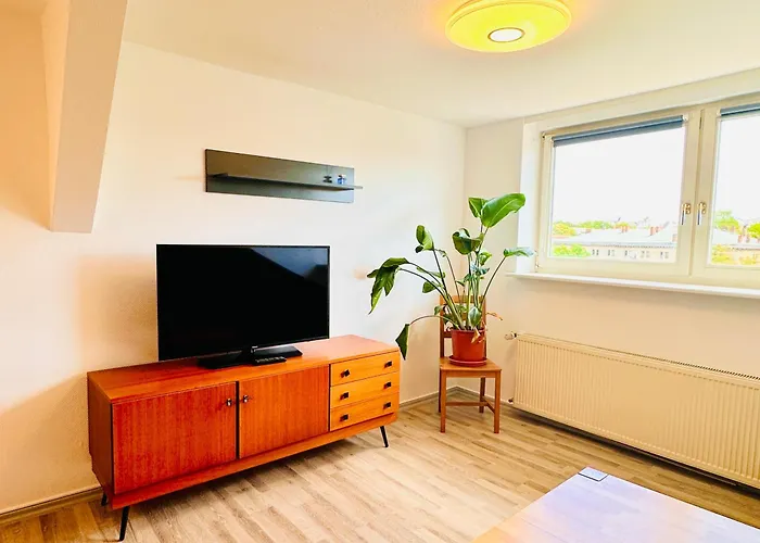 Apartmenthaus Am Dom - Zentrum & Ruhige Lage, Peissnitz, Viel Platz, Kueche, Wifi, Waschmaschine