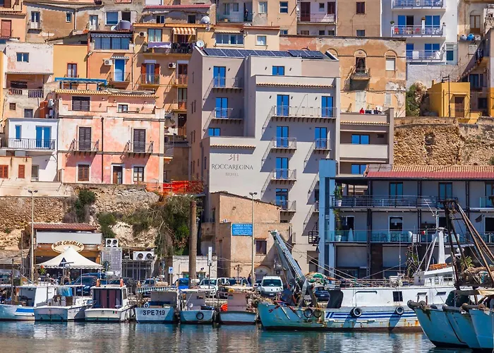 Roccaregina Hotel