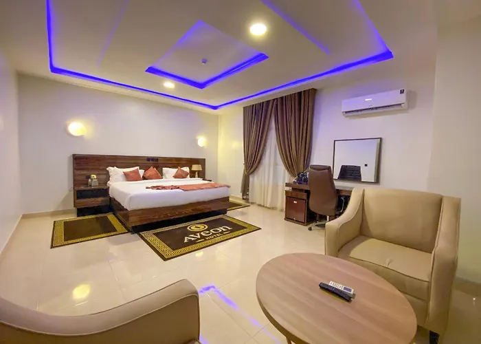 Aveon Hotel