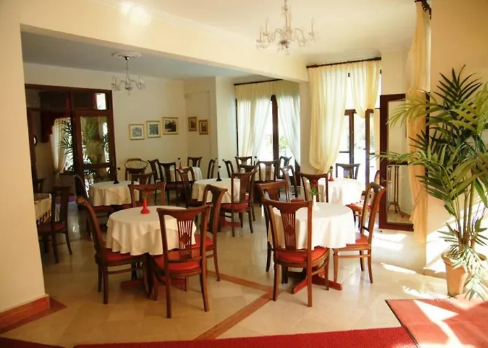 Hotel Eden