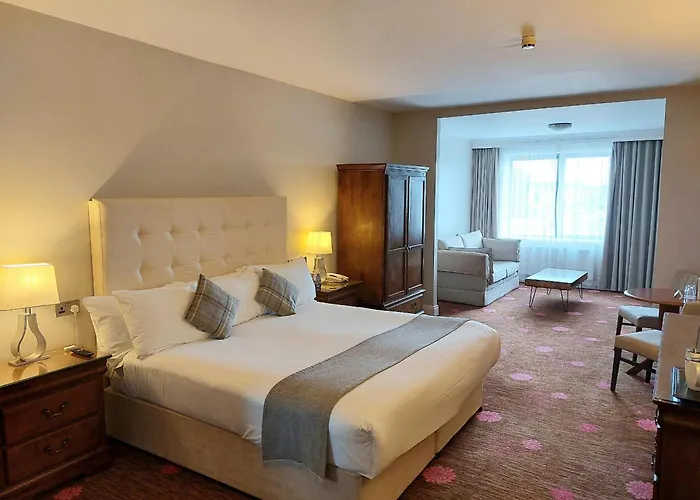 Menlo Park Hotel