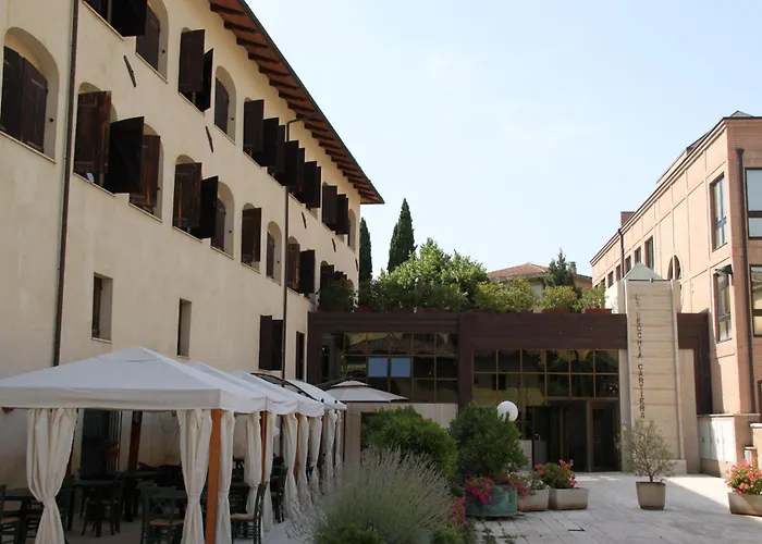 La Vecchia Cartiera