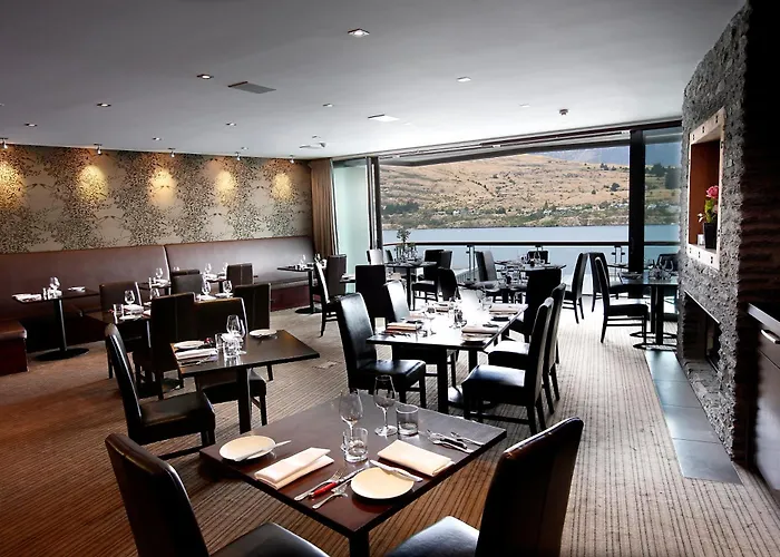 The Rees Hotel & Luxury Apartments