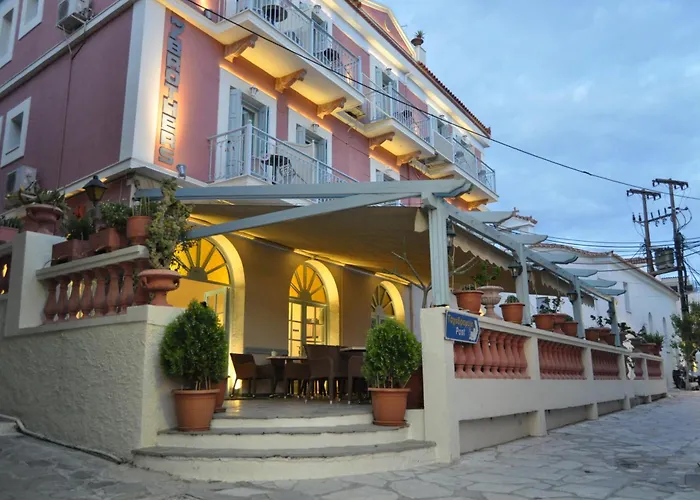 7 Brothers Hotel Poros Town