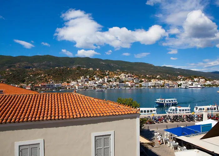 7 Brothers Hotel Poros Town