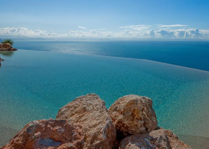 Monastero Santa Rosa Hotel & Spa