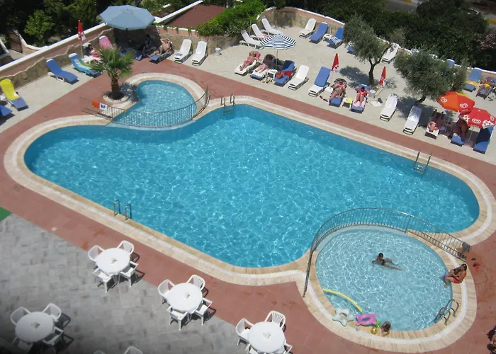 Oya Family Suites