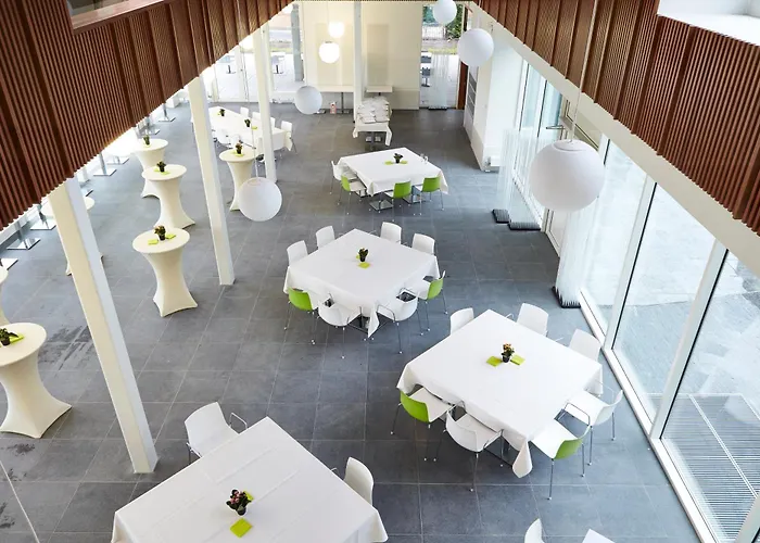 Hotel Middelpunt - Gratis Parking - Ontbijt Inbegrepen!