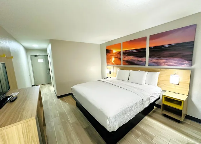 Days Inn By Wyndham Holland
