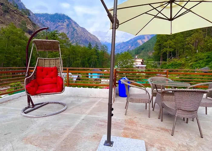 Hotel New Panchali With Mountain View By Winterline, Kasol