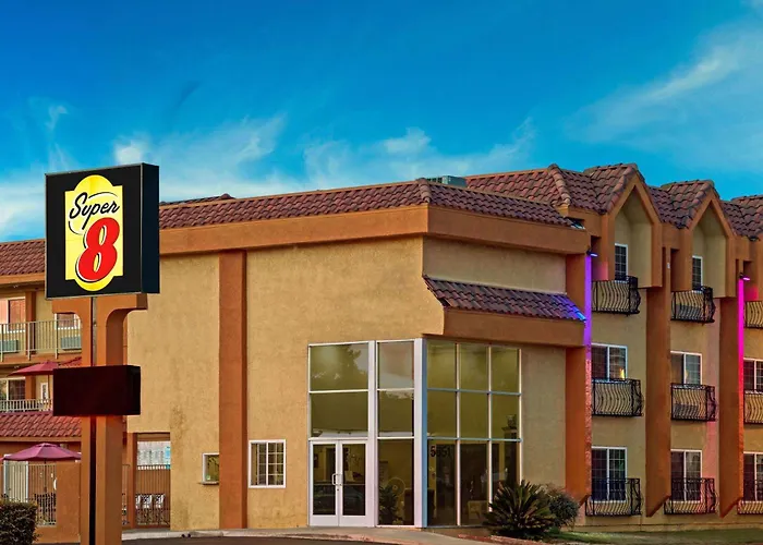 Super 8 By Wyndham Cypress Buena Park Area Hotel