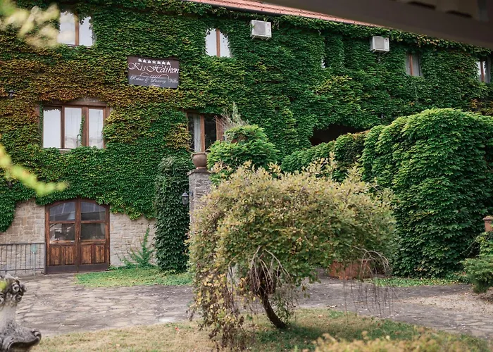 Kis Helikon Villa