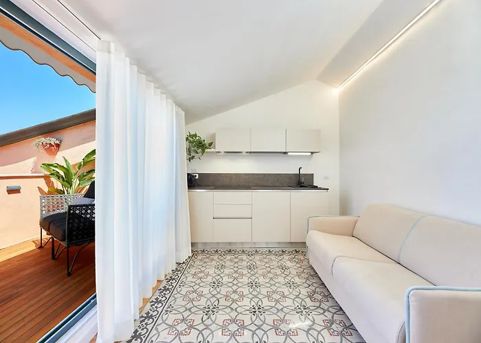 Villa Rosa Residence