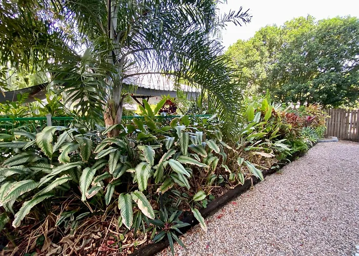 Reef Gateway Apartments