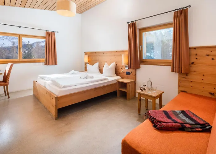 Reitstall und Saloon San Jon