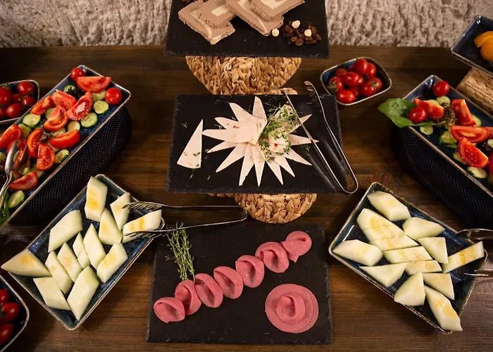 Nino Cave Suites