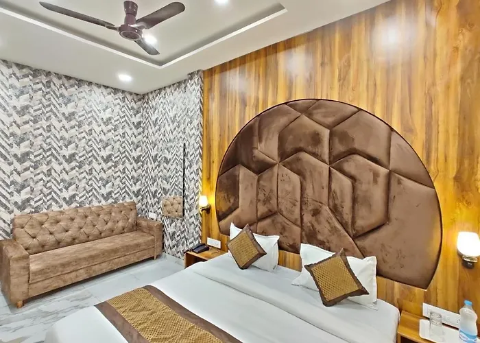 Hotel Gs Grand Amritsar