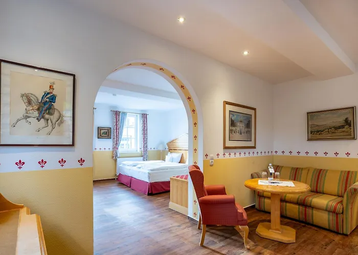 Hotel Burg Staufenberg