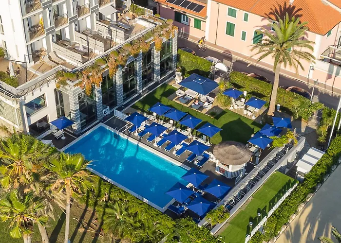 Hotel Excelsior