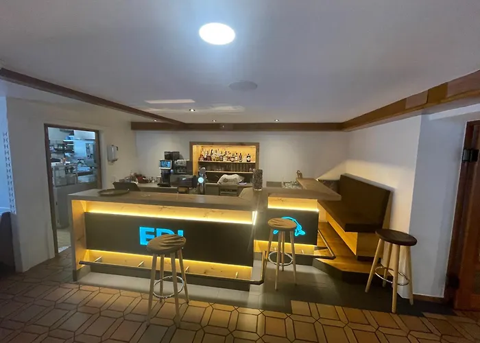 Hotel Edi