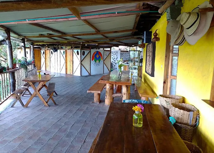 Tierra Activa Alojamiento Eco Rural Finca Organica Y Agroturistica