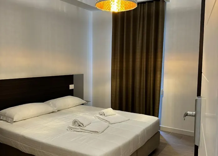 Hotel Airone