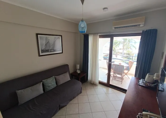 Uzhan Beach Hotel