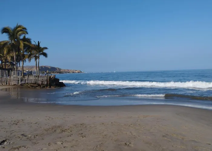 Los Almendros De Mancora