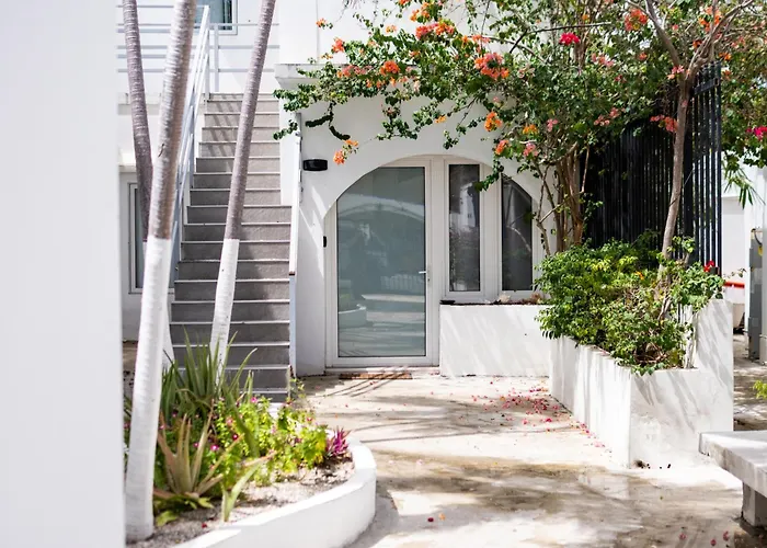 La Mona Loiza Apartment Complex By Stay With Bear